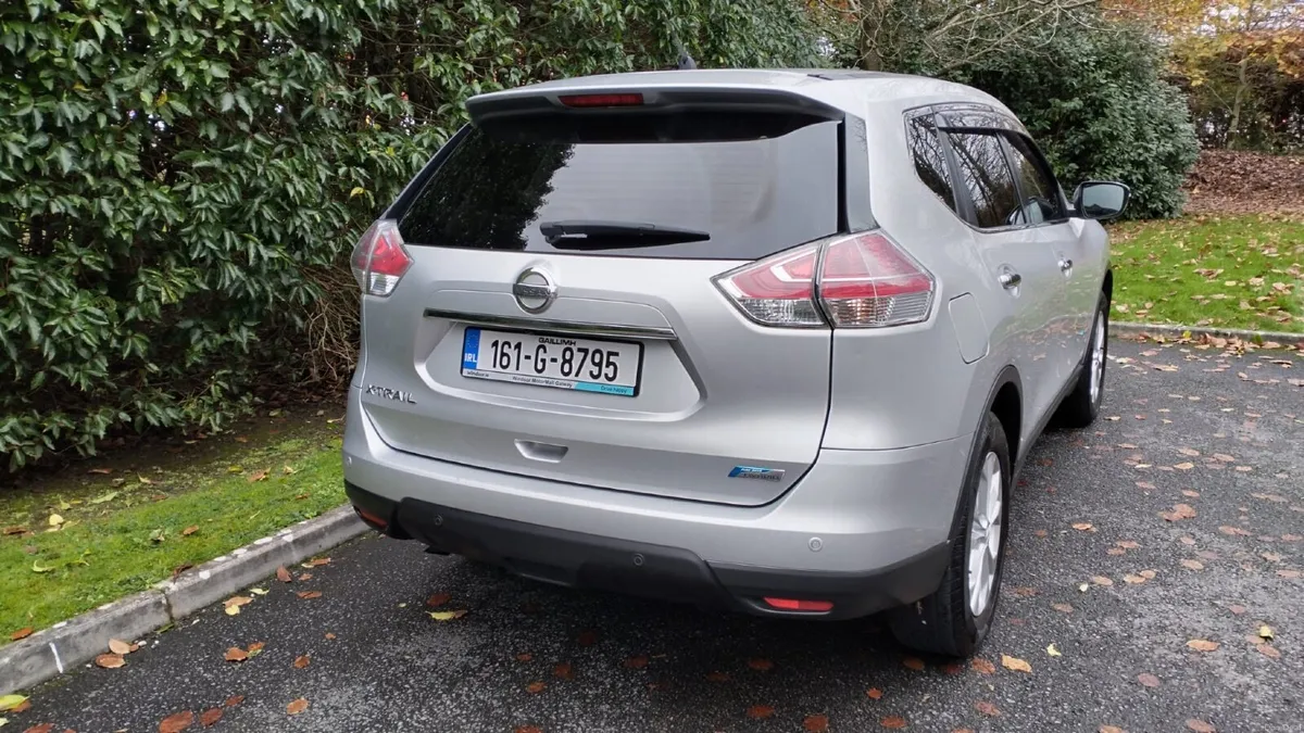 Nissan X-Trail Petrol Hybrid Auto NCT 01 2028 - Image 3