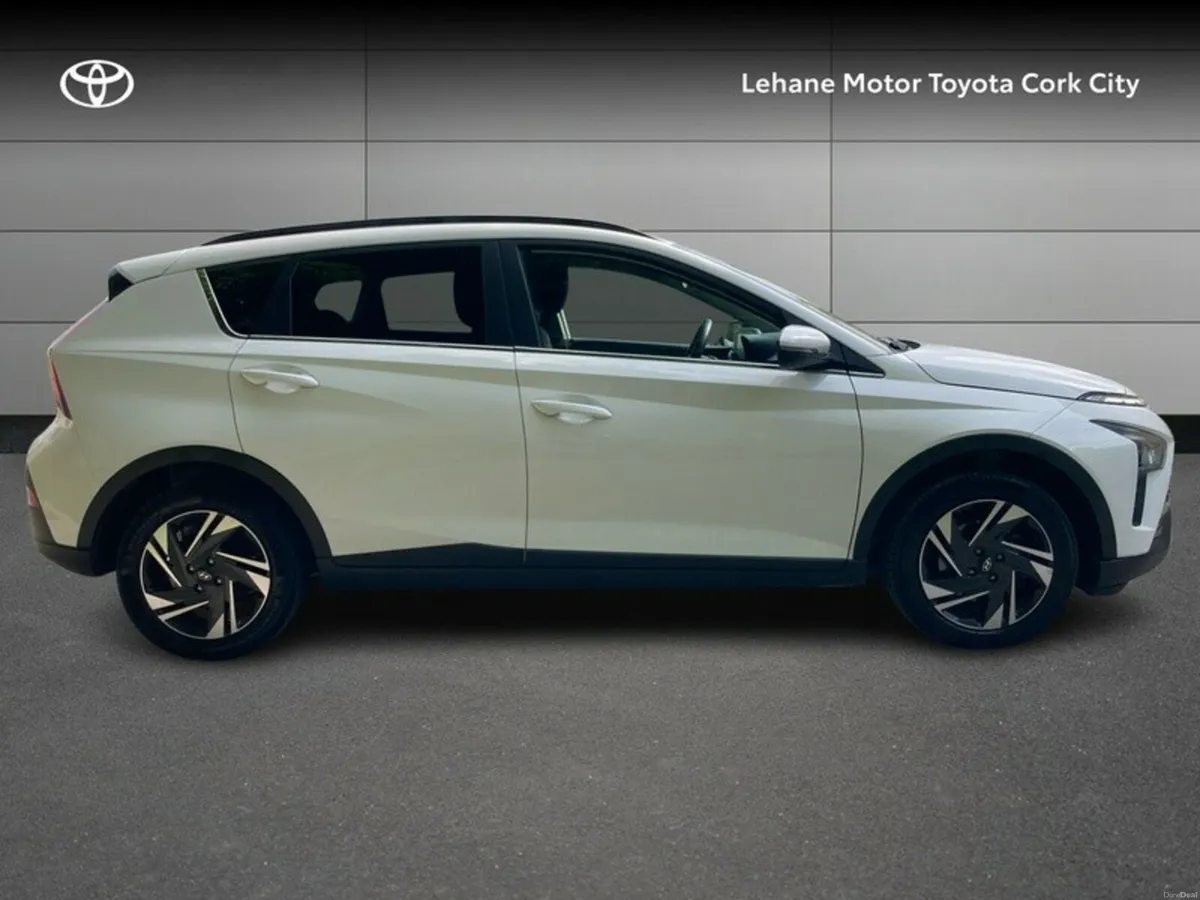 Hyundai Bayon EXECUTIVE AUTOMATIC 5DR AUTO - Image 3