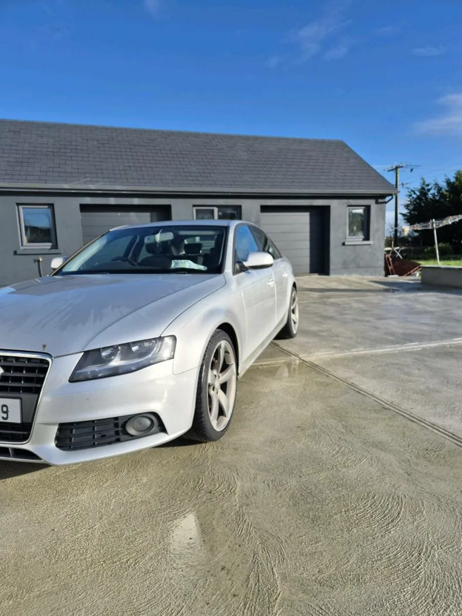 Audi A4 - Image 2
