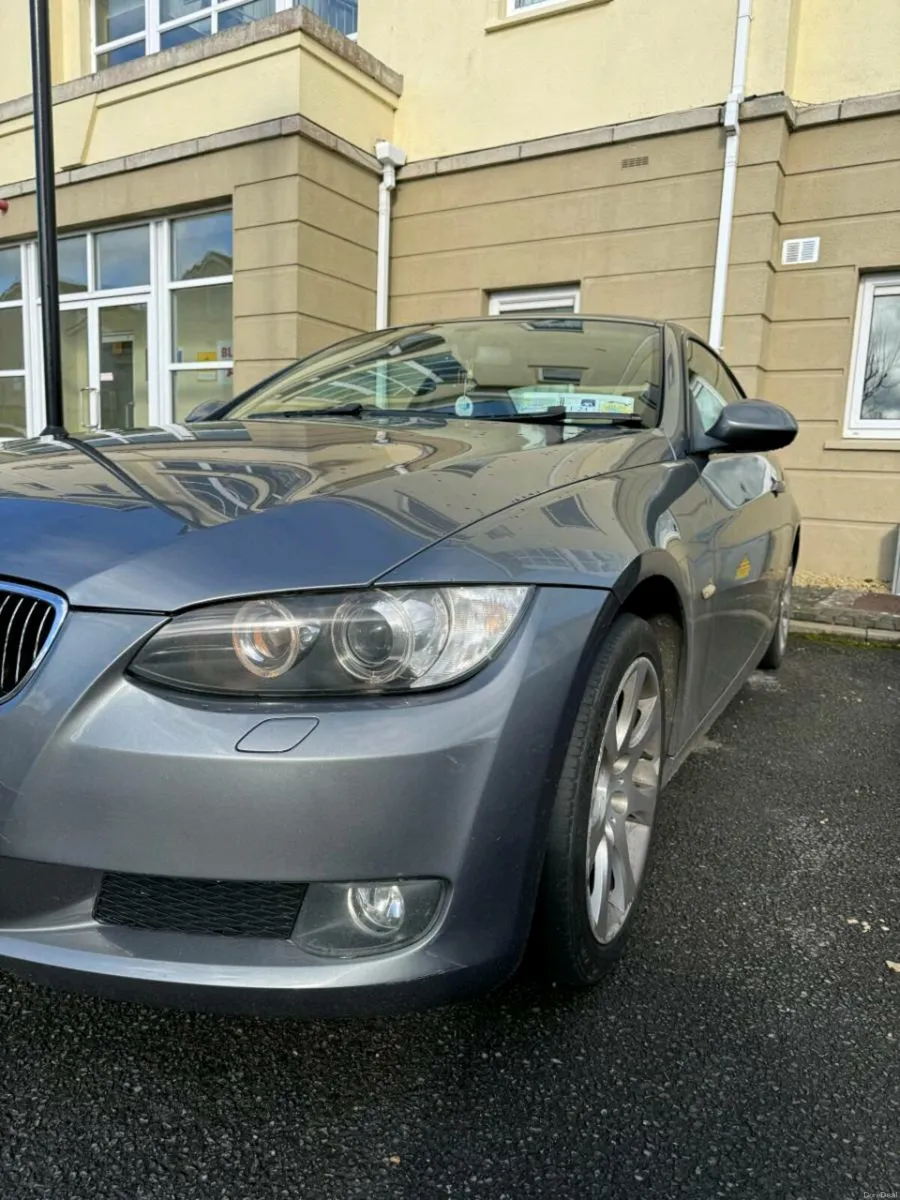 Bmw 320i 2009 coupe priced to sell - Image 1