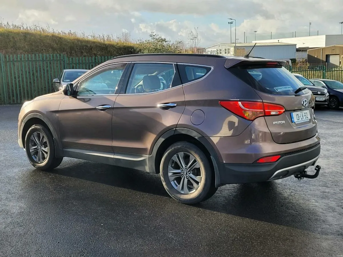 2013 Hyundai Santa Fe 2.2 Diesel 7 Seater - Image 3