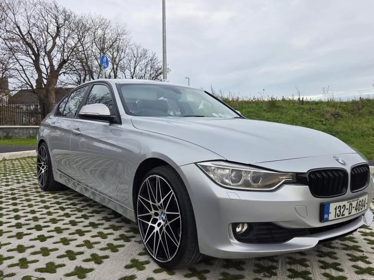 BMW 318d ❤️low mileage & new nct ✔️ - Image 4