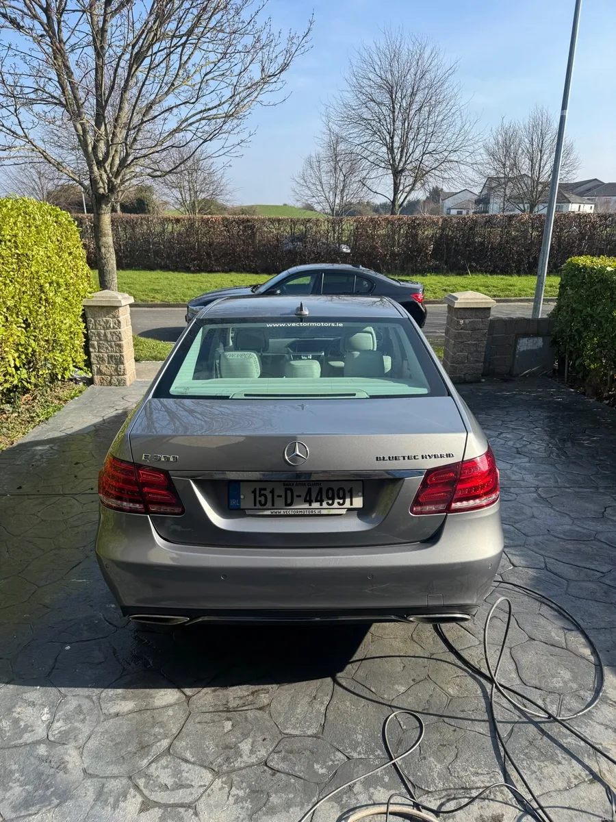 Mercedes-Benz E-Class 2015 - FRESH NCT and Service - Image 2