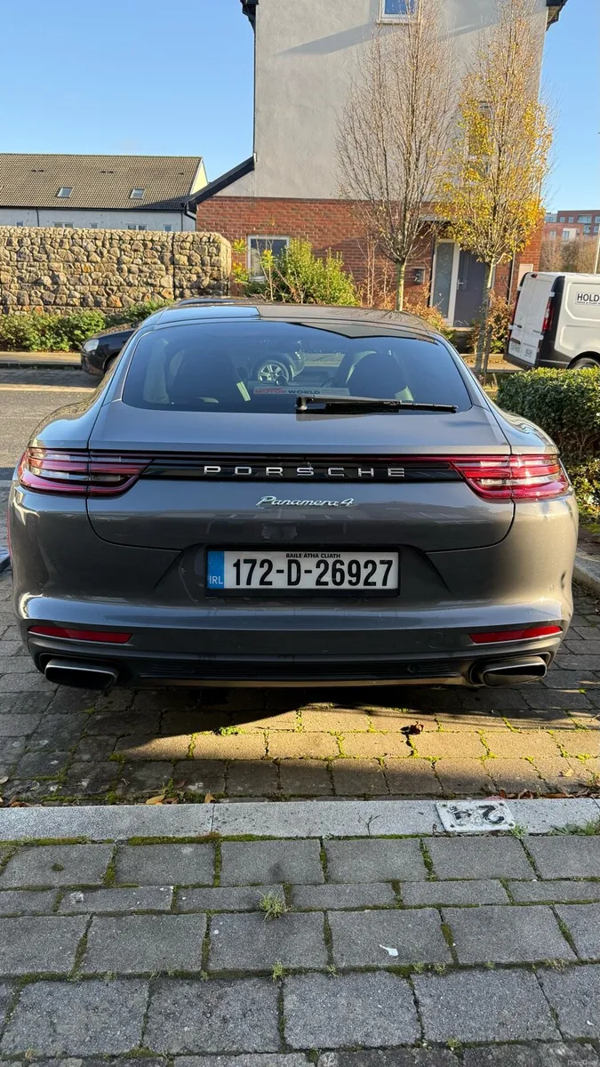 Porsche Panamera 4 incl. Porsche Approved Warranty - Image 4