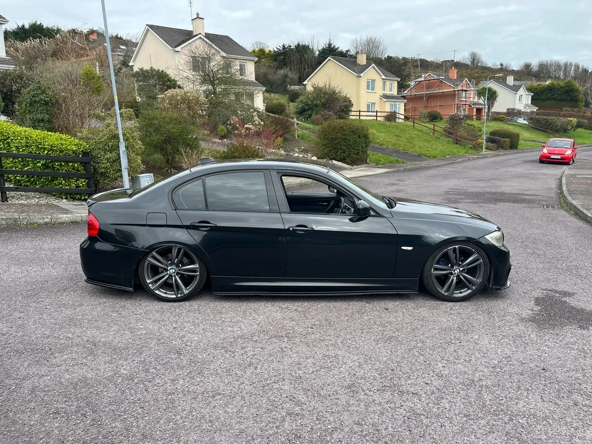 BMW e90 318d M-Sport - Image 3