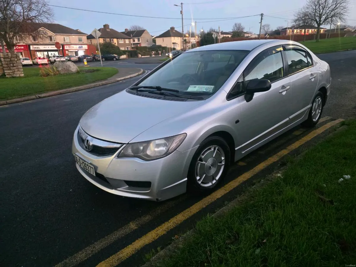 08 Honda Civic 1.3 hybrid Automatic NCT 02/26 TAX - Image 2