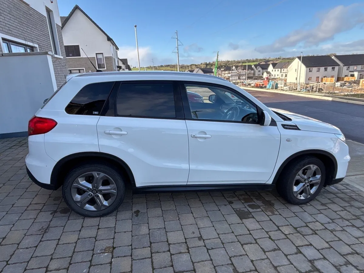 Suzuki Vitara 2018 - Image 3