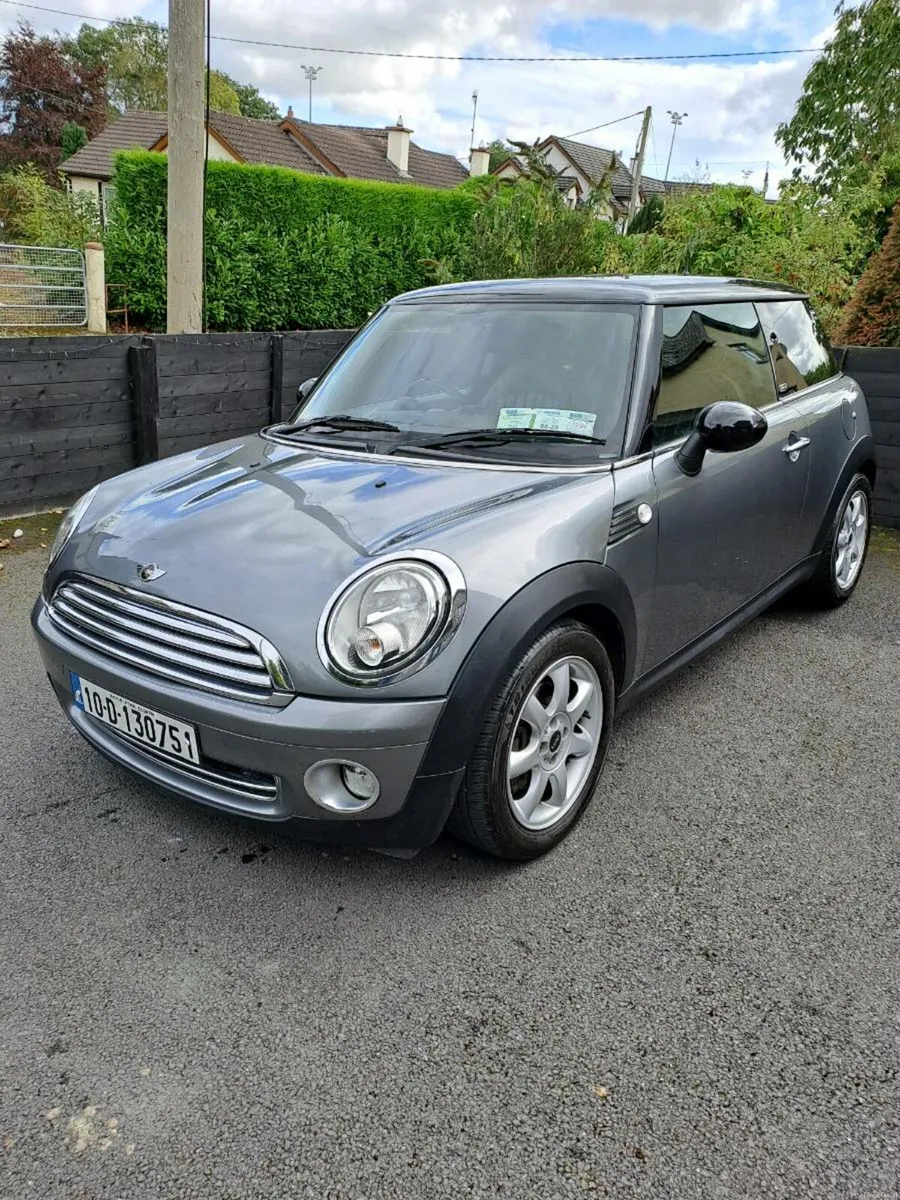 Mini Cooper 1.6 petrol - Image 1