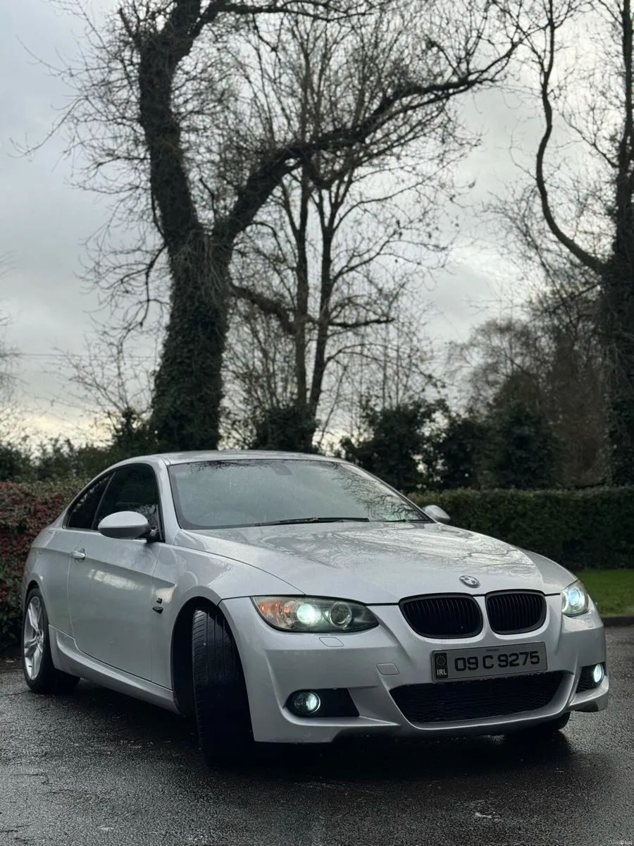 BMW e92 2009 Msport - Image 2