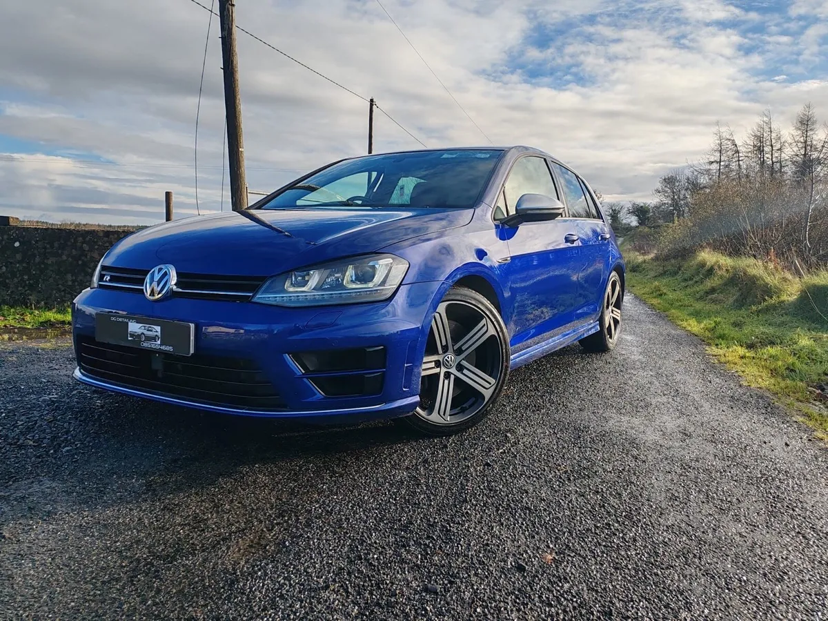 Volkswagen Golf R - Image 4