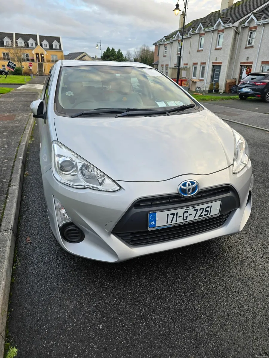 Toyota Aqua 2017 - Image 3