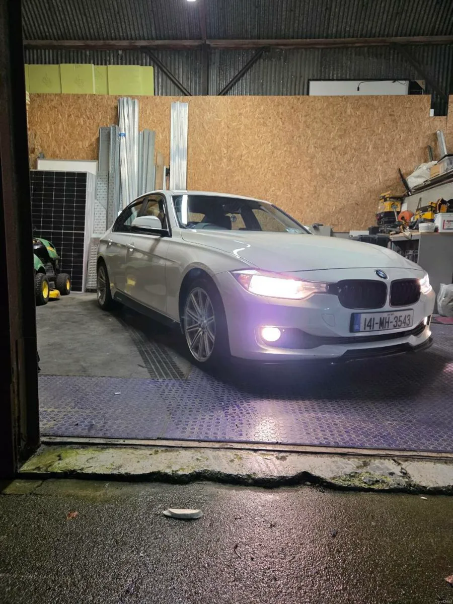 Bmw f30 318 D - Image 4