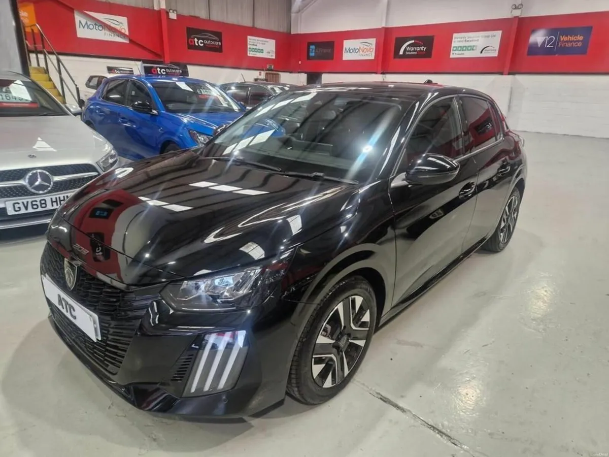 2024 Peugeot 208 1.2 PureTech Allure - Image 3