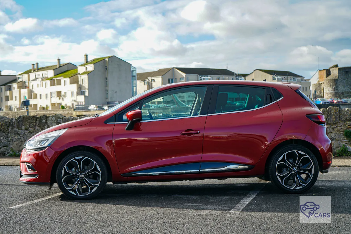 Renault clio automatic - Image 2