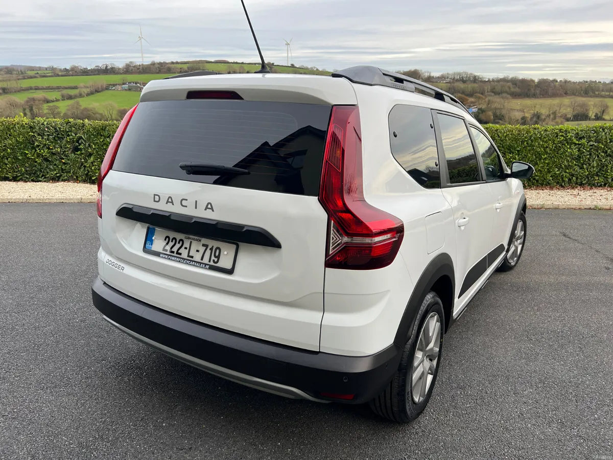 2022 (222)Dacia Jogger 1.0 TCE 7 Seater Petrol - Image 3