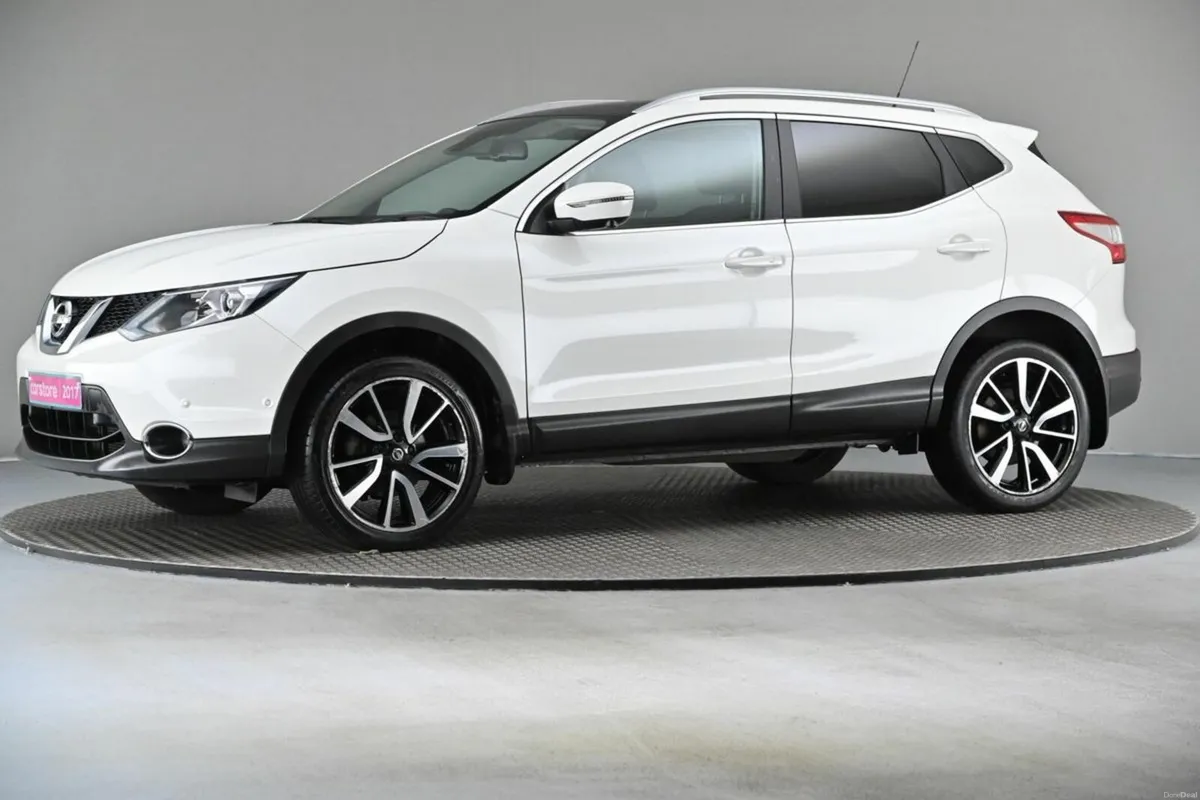 Nissan Qashqai 1.2 DIG-T TEKNA 115BHP **FULL LEATH - Image 4