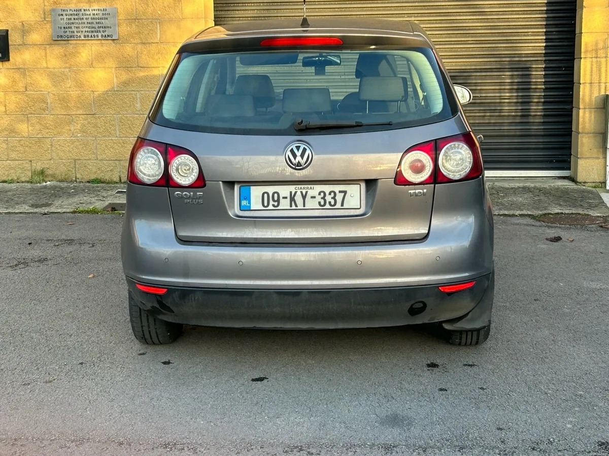 Volkswagen Golf Plus 2009, 1.9Tdi, Automatic - Image 4