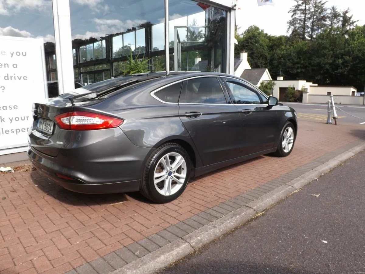 Ford Mondeo 1.5TDCi 120PS Titanium, Grey met. - Image 5
