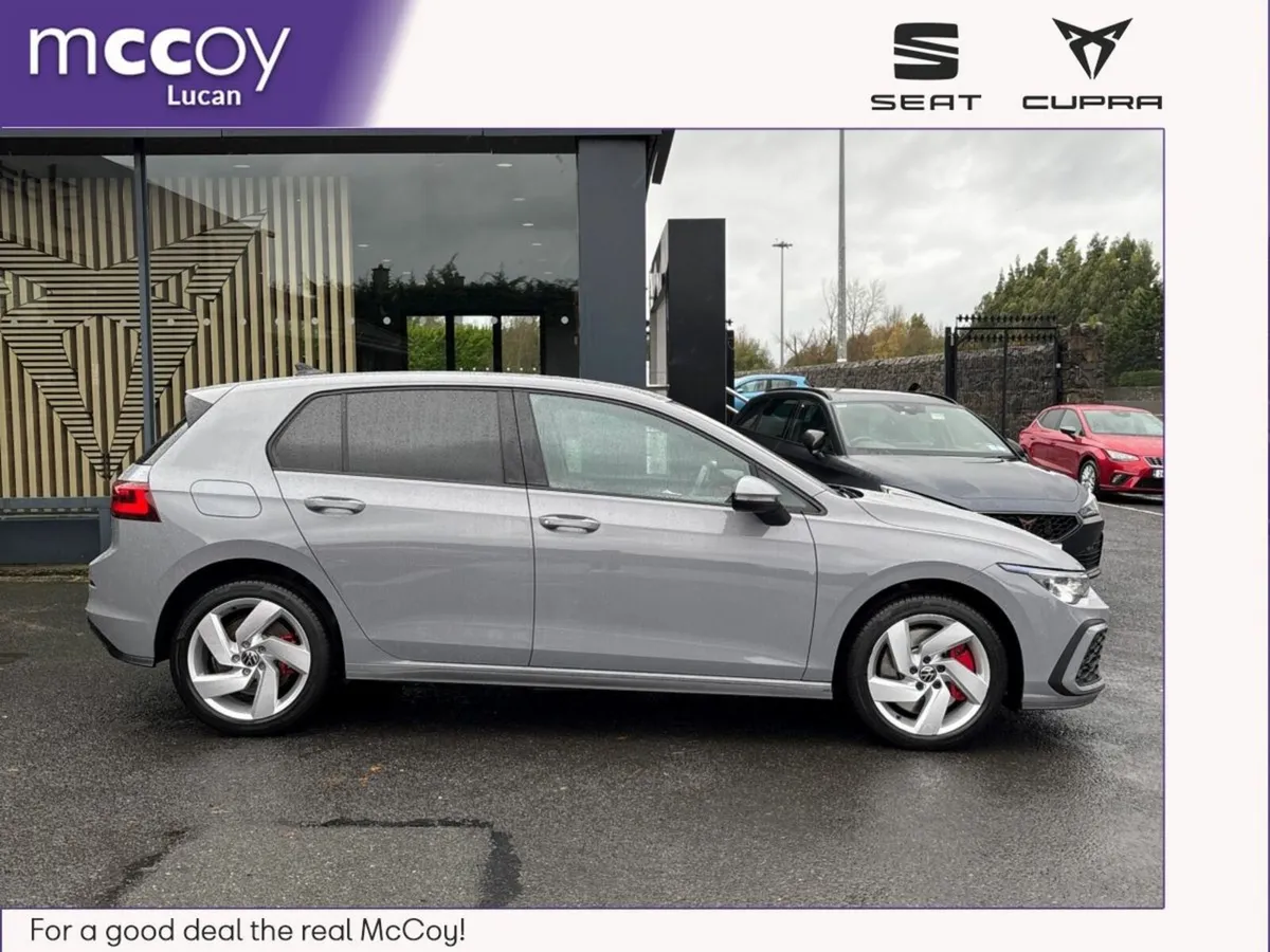 Volkswagen Golf  ** SALE PRICE ** GOLF GTE 1.4TSI - Image 3