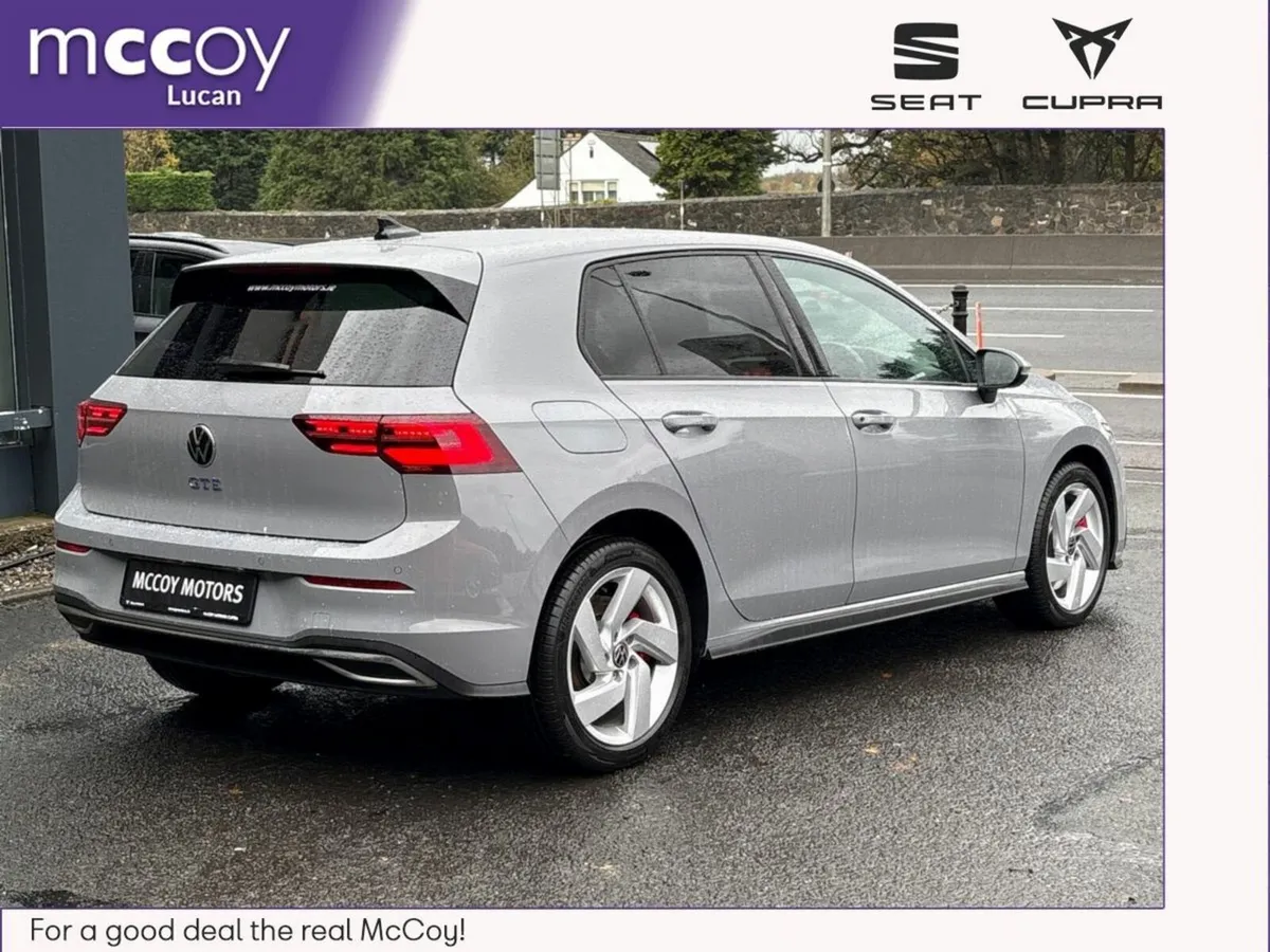 Volkswagen Golf  ** GOLF GTE 1.4TSI PHEV 245BHP DS - Image 4