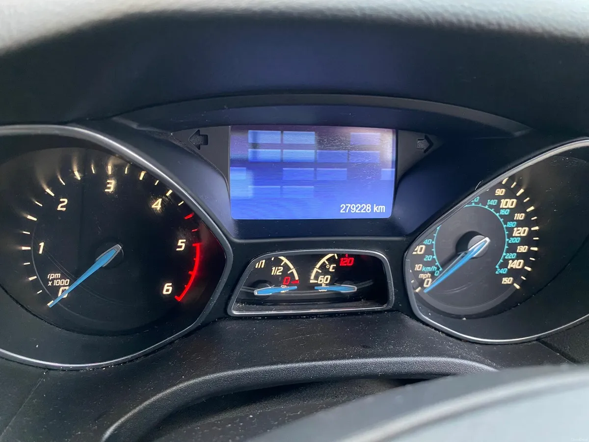 Ford Focus 1.6Diesel Navigator Model - Image 4