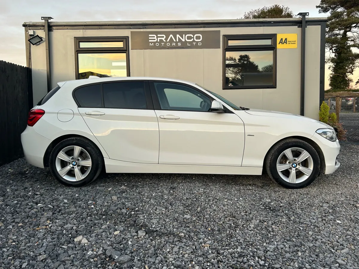 BMW 118D Sport Automatic - Image 4