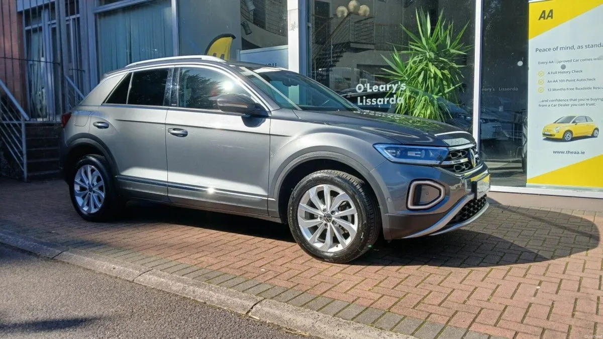 Volkswagen T-Roc 2.0 TDI 116HP Style, Indium Grey, - Image 1