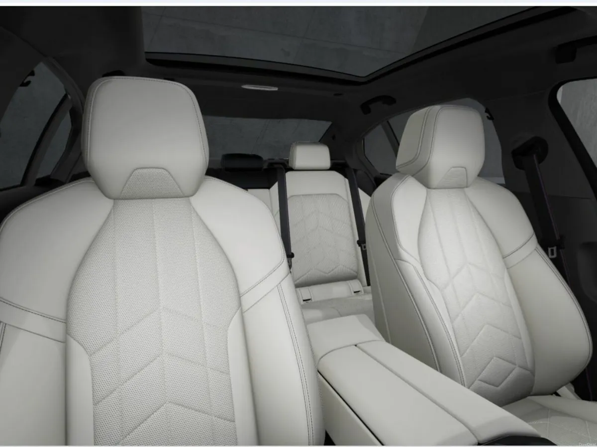 BMW 5-Series 530e M Sport Pro - Image 4