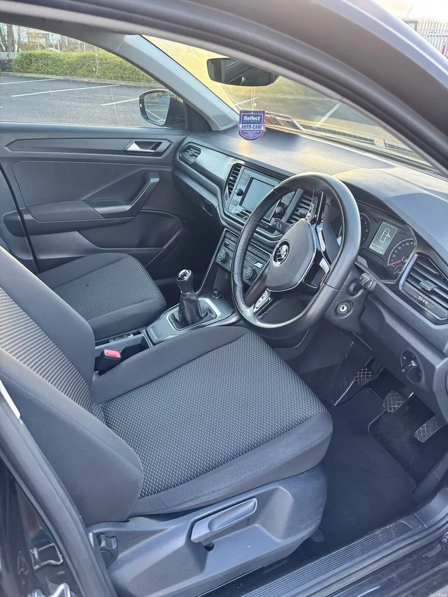 Vw T-roc with warranty - Image 4