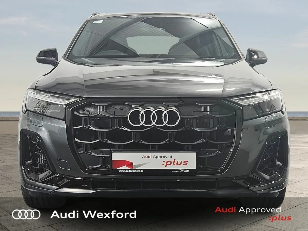 Audi Q7 Audi Q7 SUV Competition TFSI e quattro 360 - Image 2