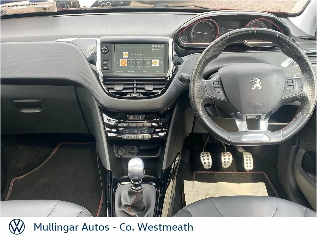 Peugeot 2008 1.5 BlueHDi 100bhp GT Line - Image 2