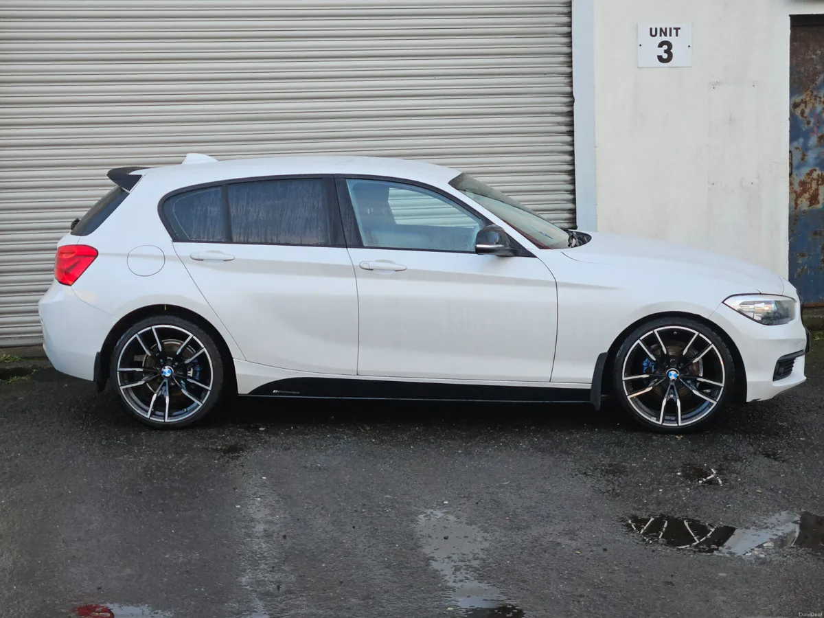 BMW 1-Series 2016 116D - Image 3