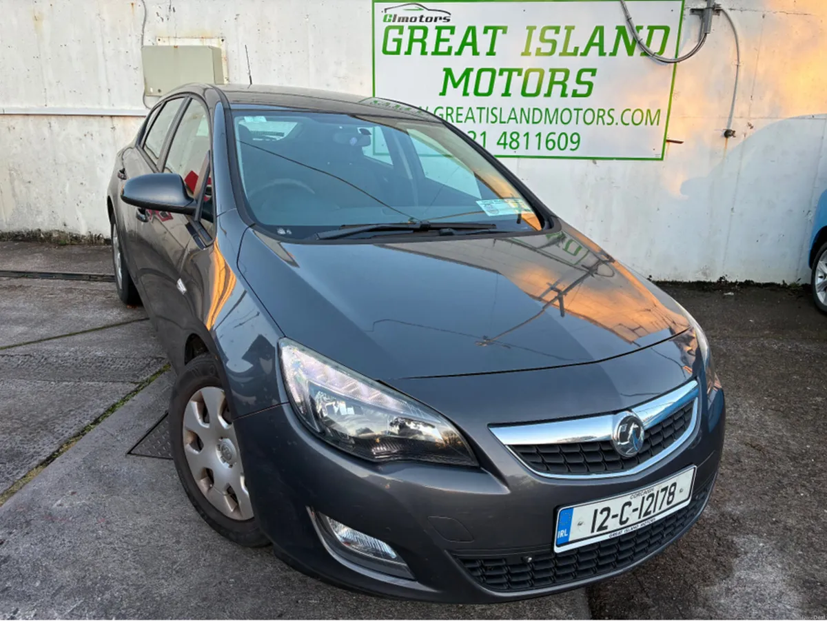 Opel Astra 1.7 CDTI 110PS EXCLUSIVE ECOFLEX 125PS - Image 1