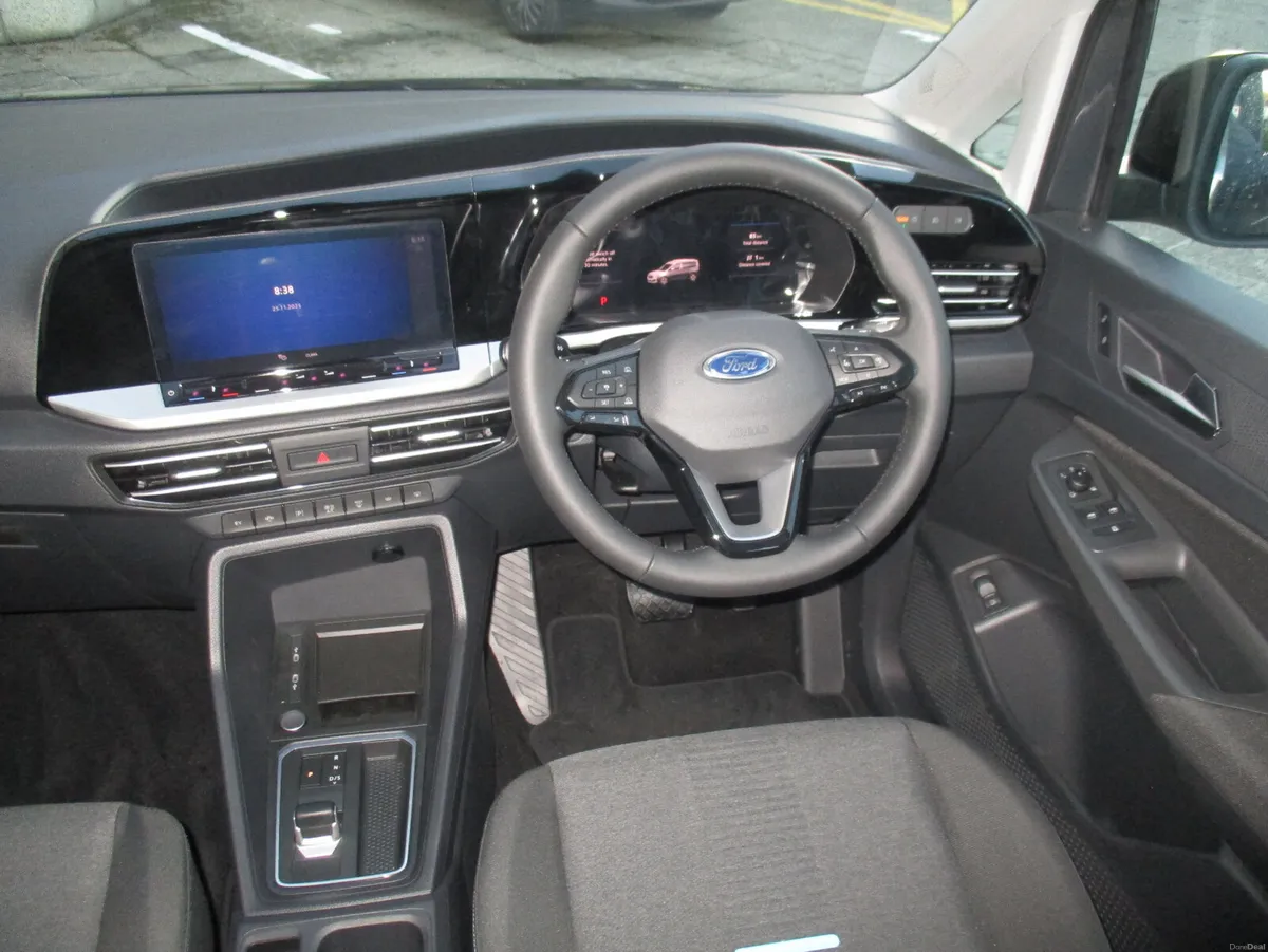 NEW TOURNEO CONNECT PLUG IN HYBRID W/CHAIR TAXI - Image 5