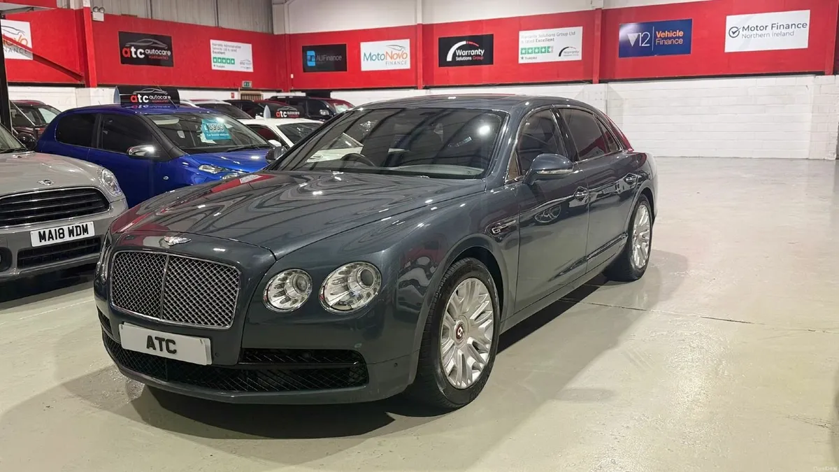 2015  Bentley Flying Spur 4.0 V8 Saloon - Image 3