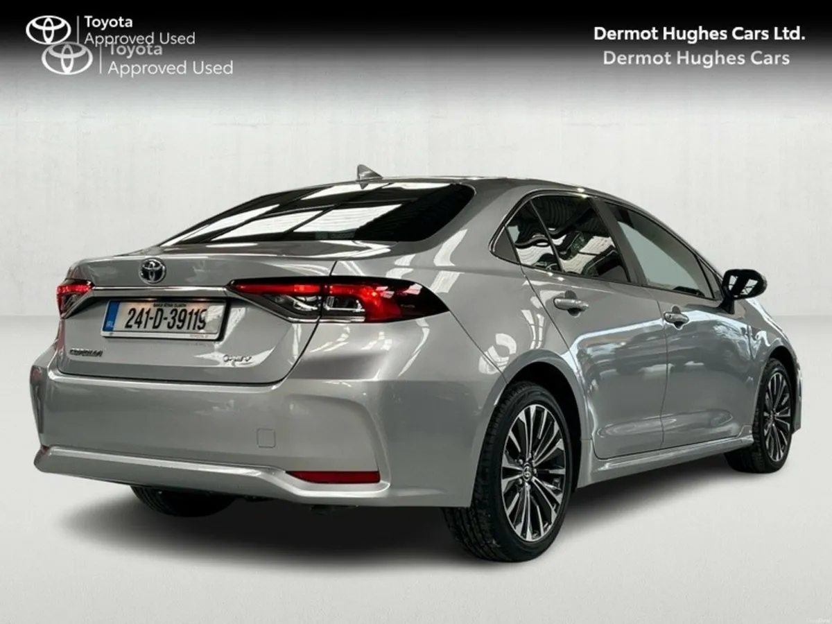 Toyota Corolla SALOON LUNA SPORT - Image 2