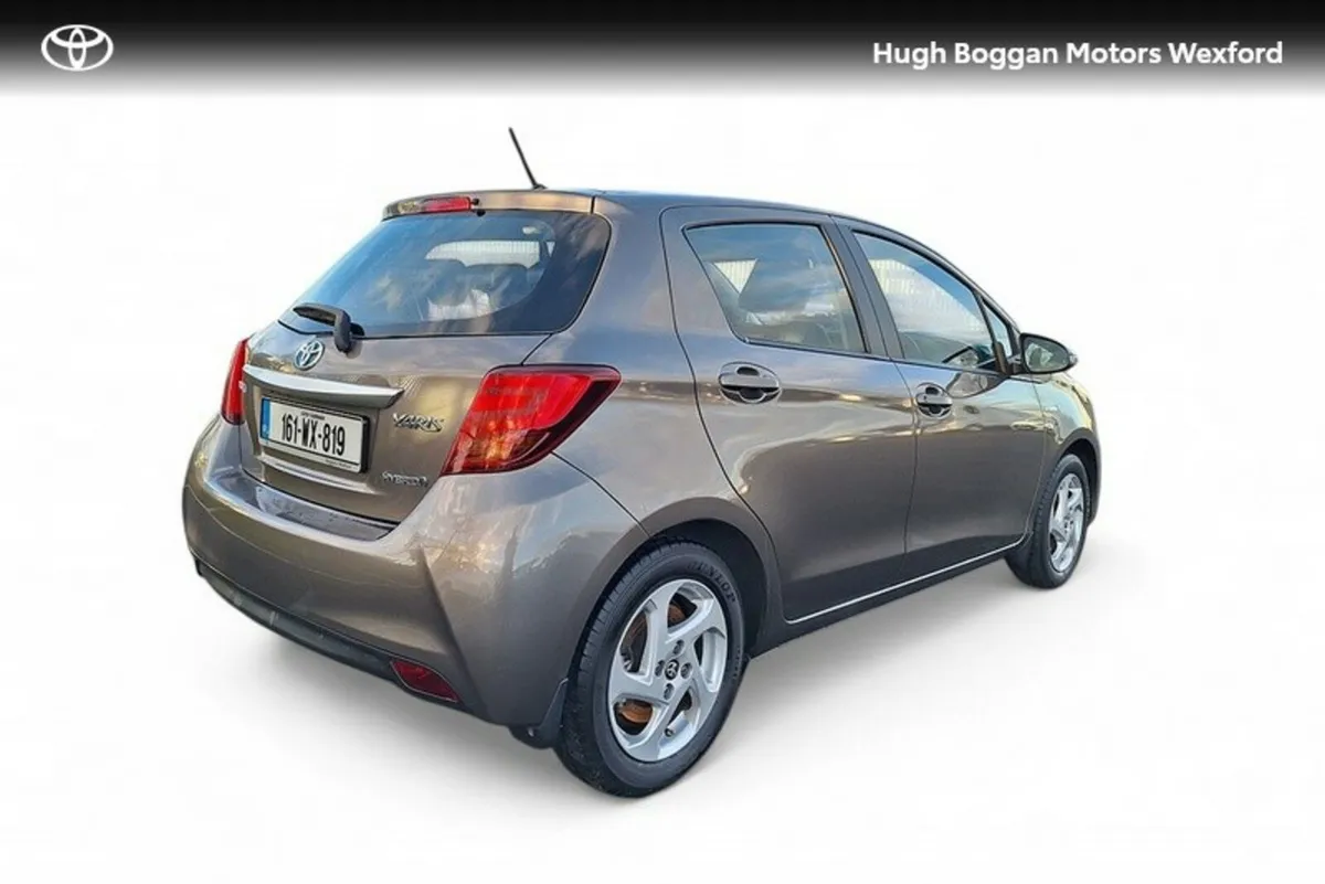 Toyota Yaris HYBRID LUXURY IRISH CAR!! - Image 2