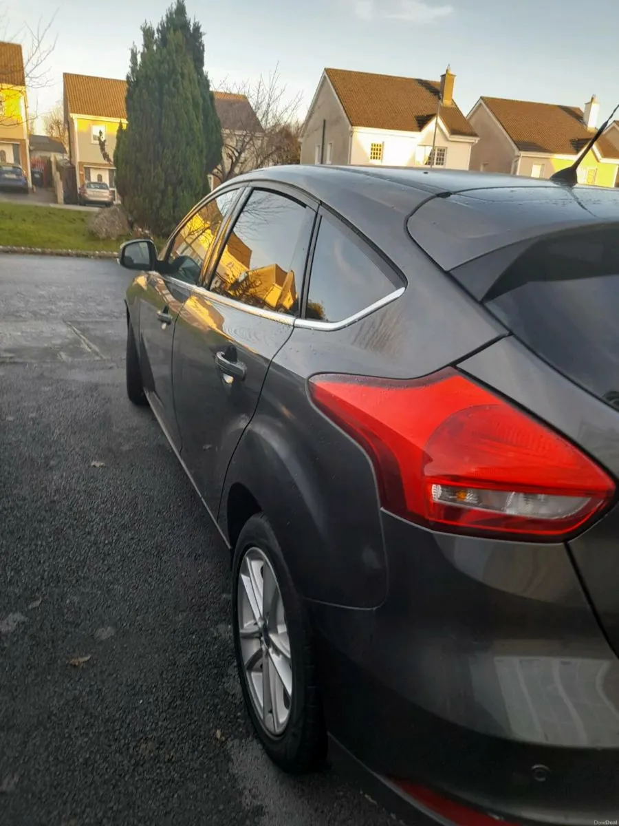 Ford focus - Image 2