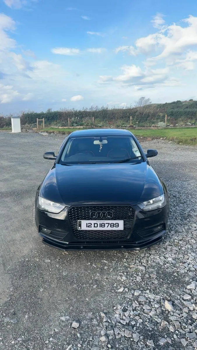 Audi A4 2012 - Image 2