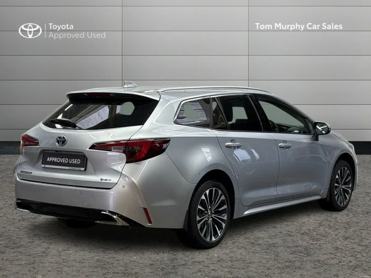 Toyota Corolla COROLLA HYB SOL T/S - Image 2