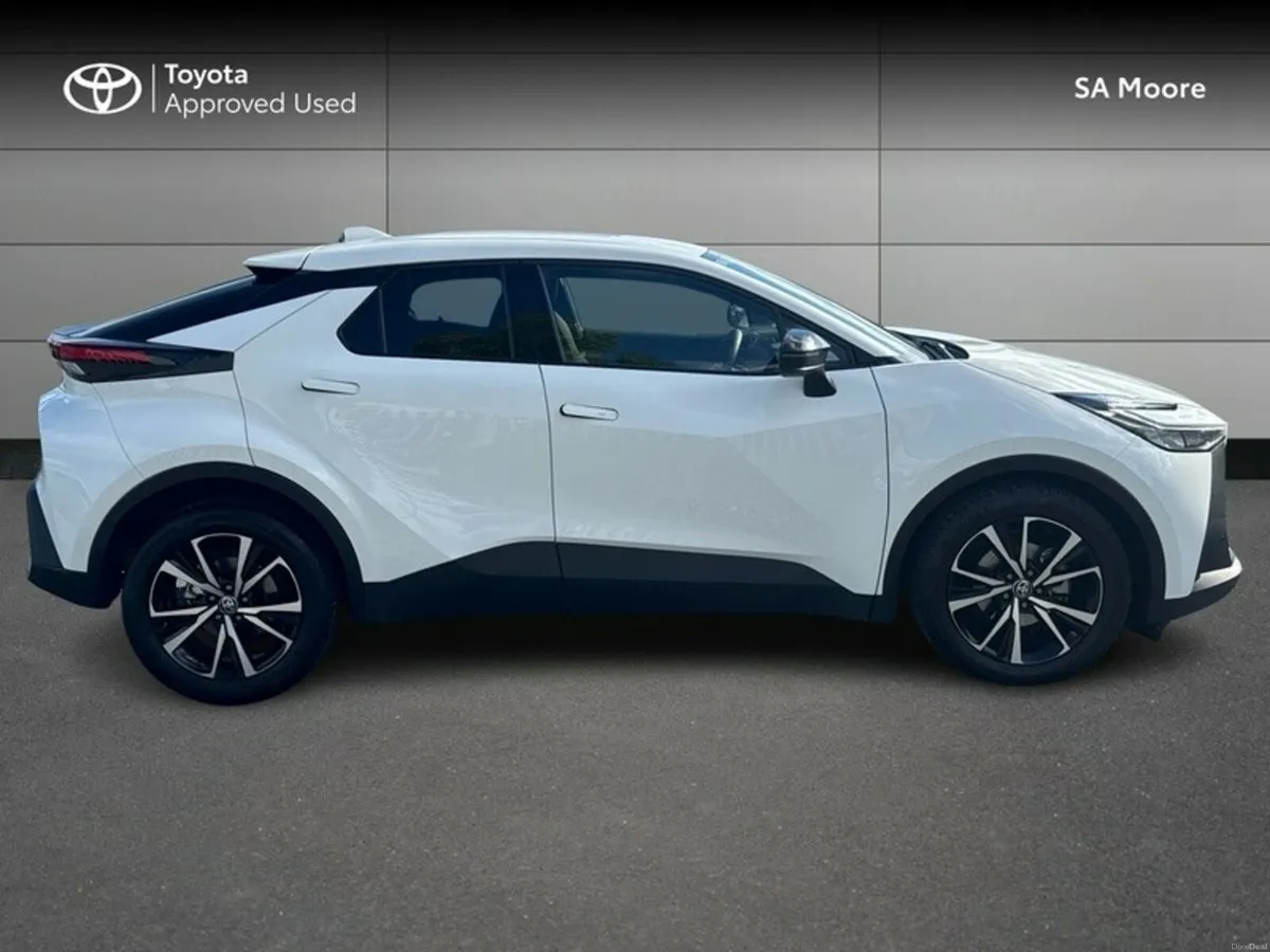 Toyota C-HR HYBRID SPORT - Image 3