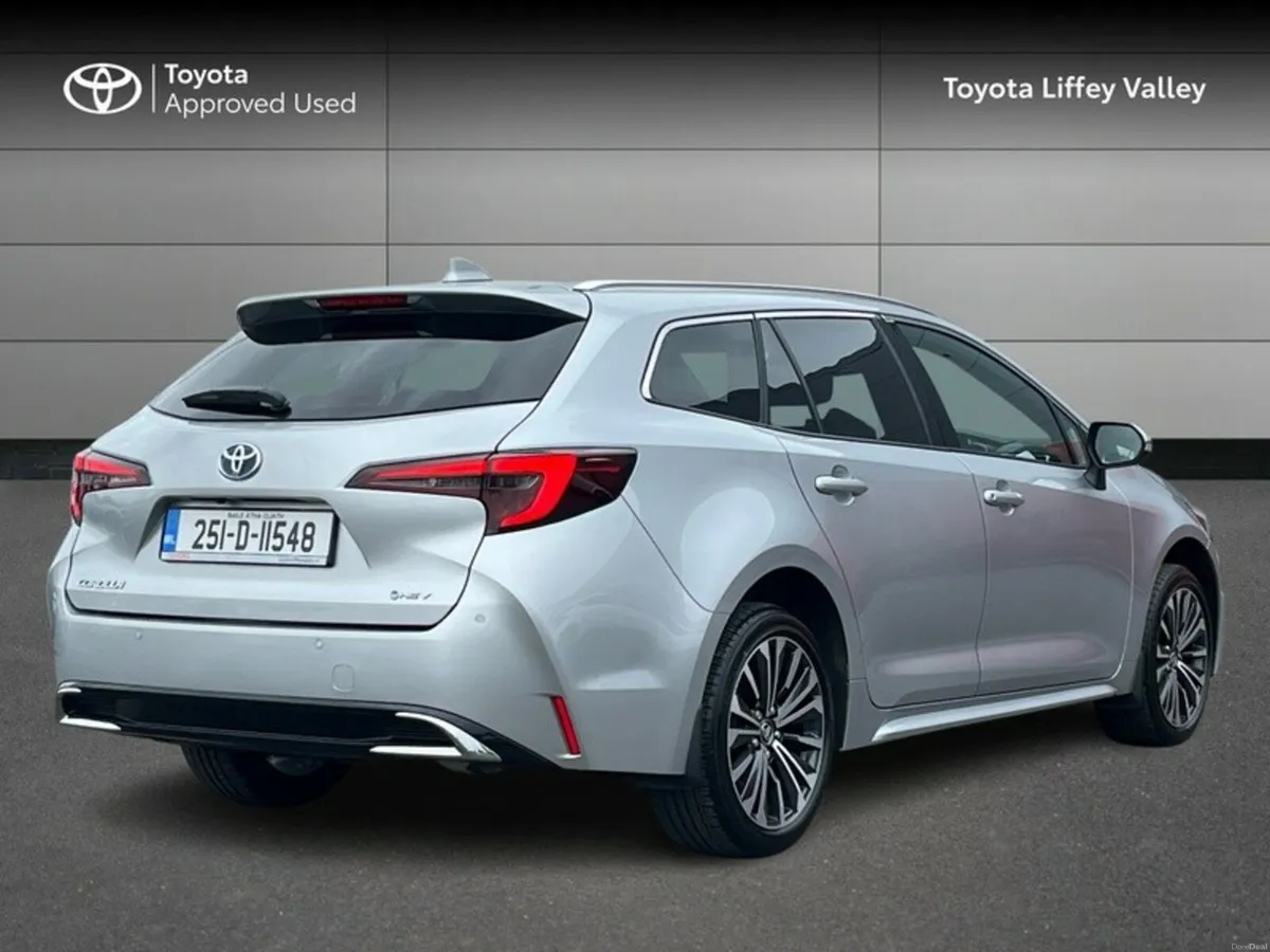 Toyota Corolla COROLLA HYB SOL T/S - Image 2
