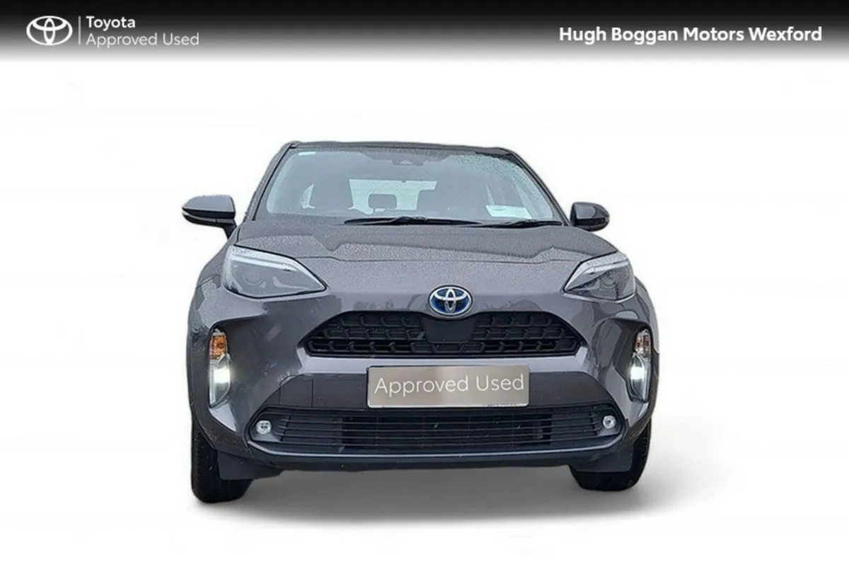 Toyota Yaris Cross LUNA HYBRID!! - Image 3