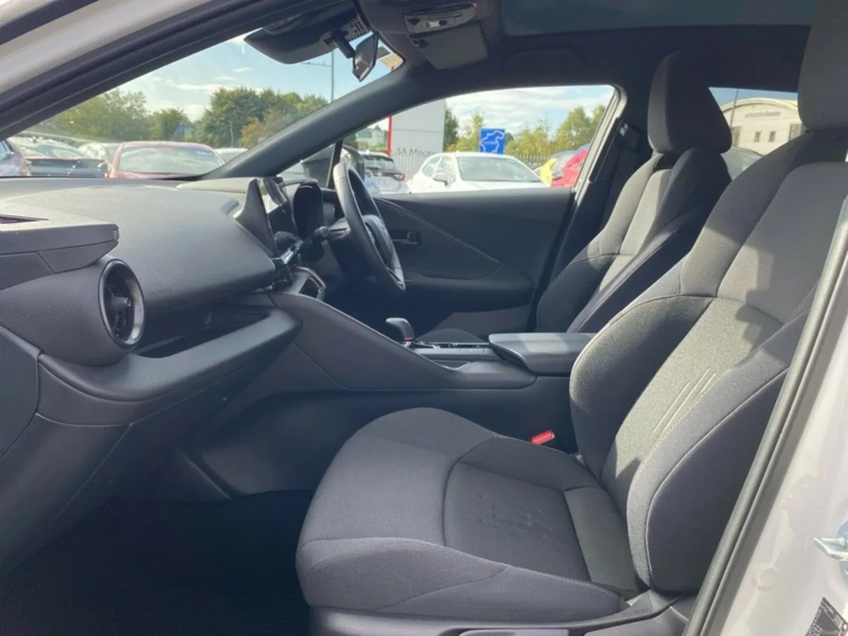 Toyota C-HR HYBRID SPORT+ PANORAMIC ROOF - Image 6