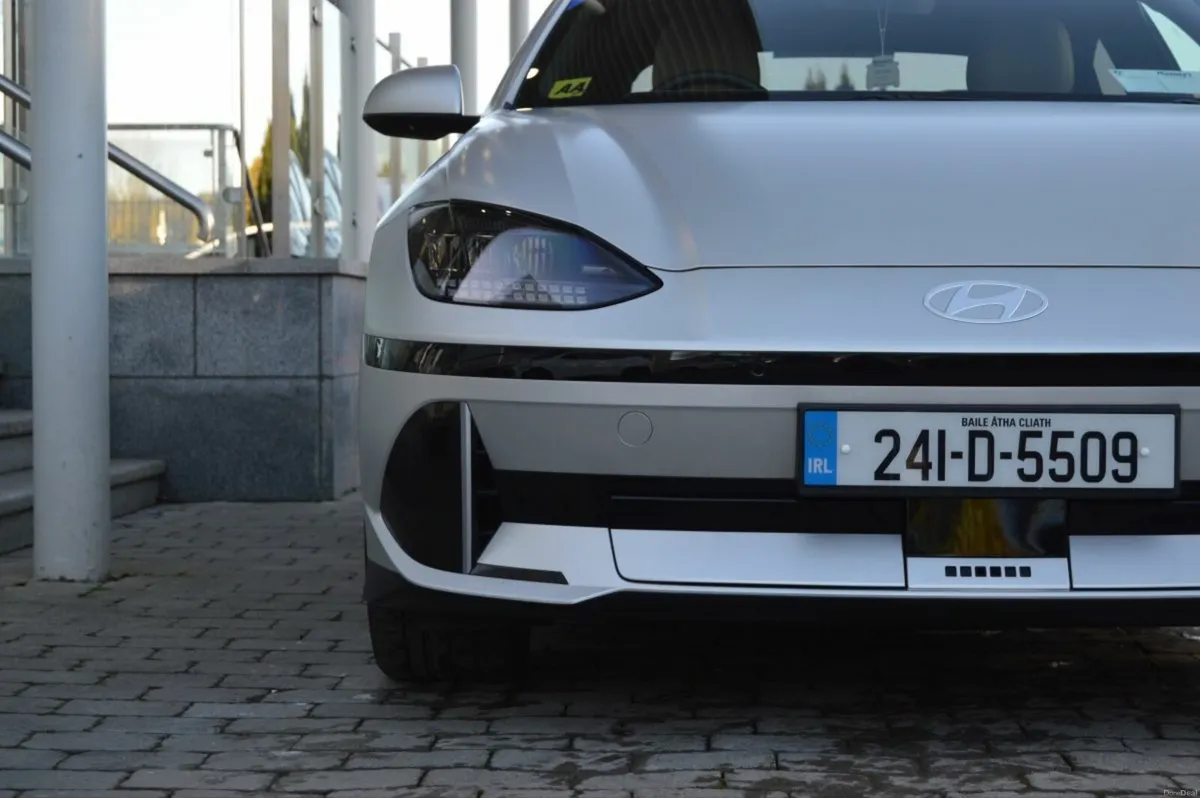 Hyundai IONIQ 6 Ioniq 6 Signature 53 kW, Upgraded - Image 4