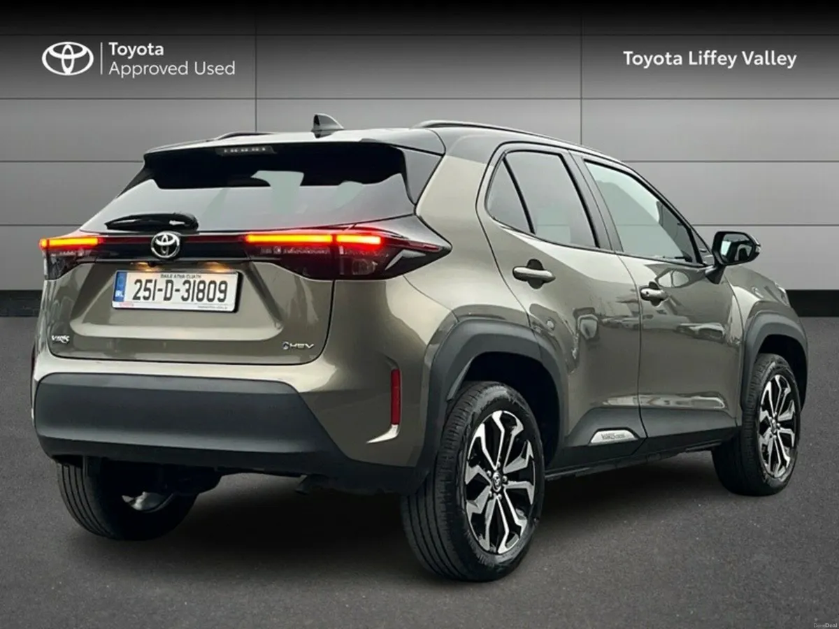 Toyota Yaris Cross YARIS CROSS LUNA SPORT BI - Image 2