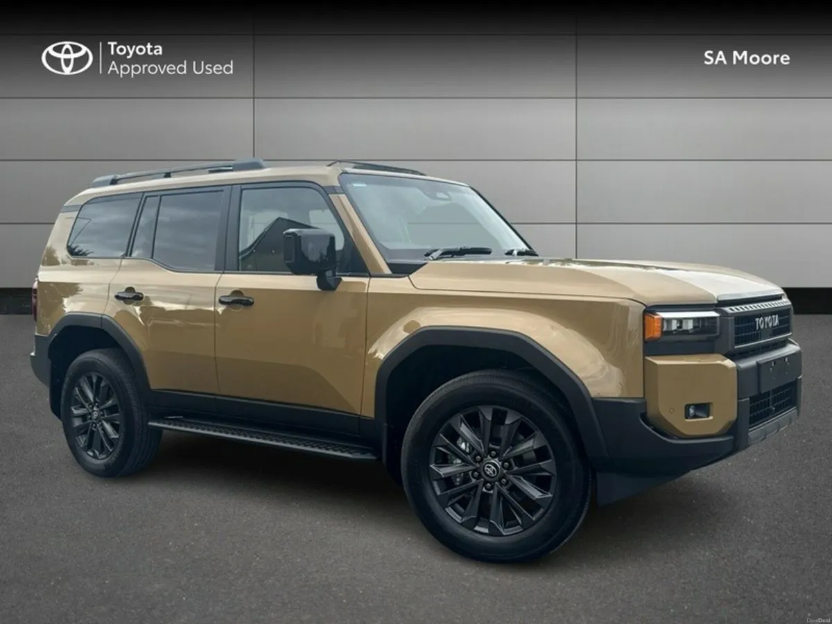 Toyota Land Cruiser 7 SEAT - DEMO - Image 1