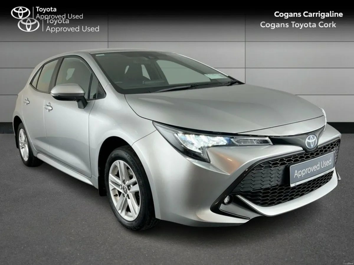 Toyota Corolla LUNA H/B 4DR AUTO HYBRID - Image 1