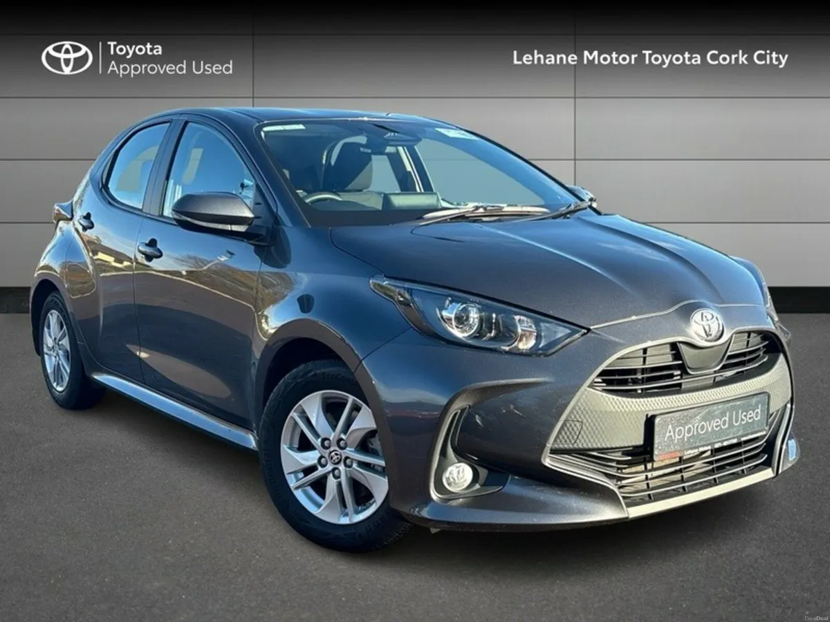 Toyota Yaris Yaris Hybrid 115 Luna - Image 1