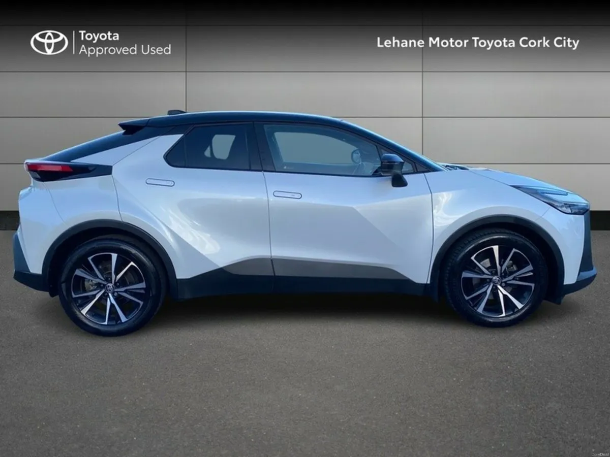 Toyota C-HR HYBRID SPORT+ - Image 3